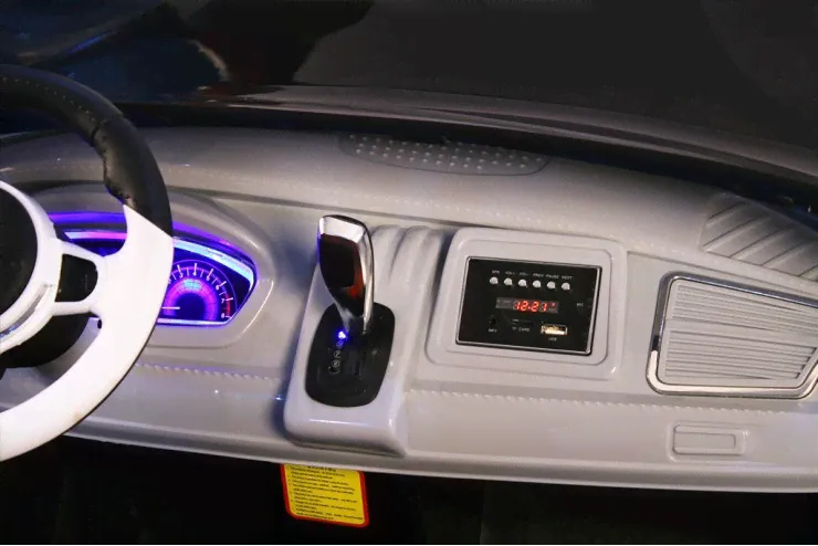 Электромобиль Harleybella BMW X7-4